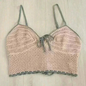 LOVE KNITS | Women's Tan/Green Crochet Tie-Up Spaghetti Strap Crop  Top